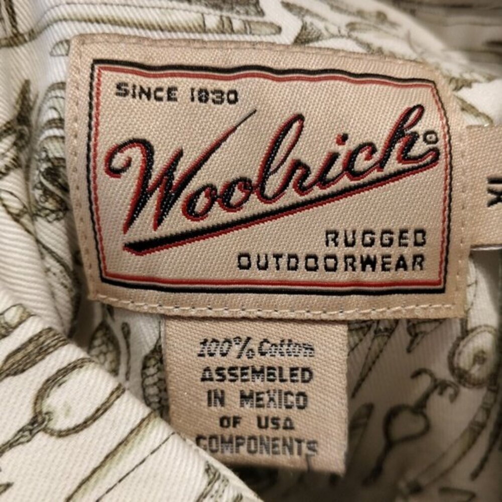 Woolrich Fishing Print Button Down Shirt Cotton XL Green Nature Hiking F… - Picture 6 of 6